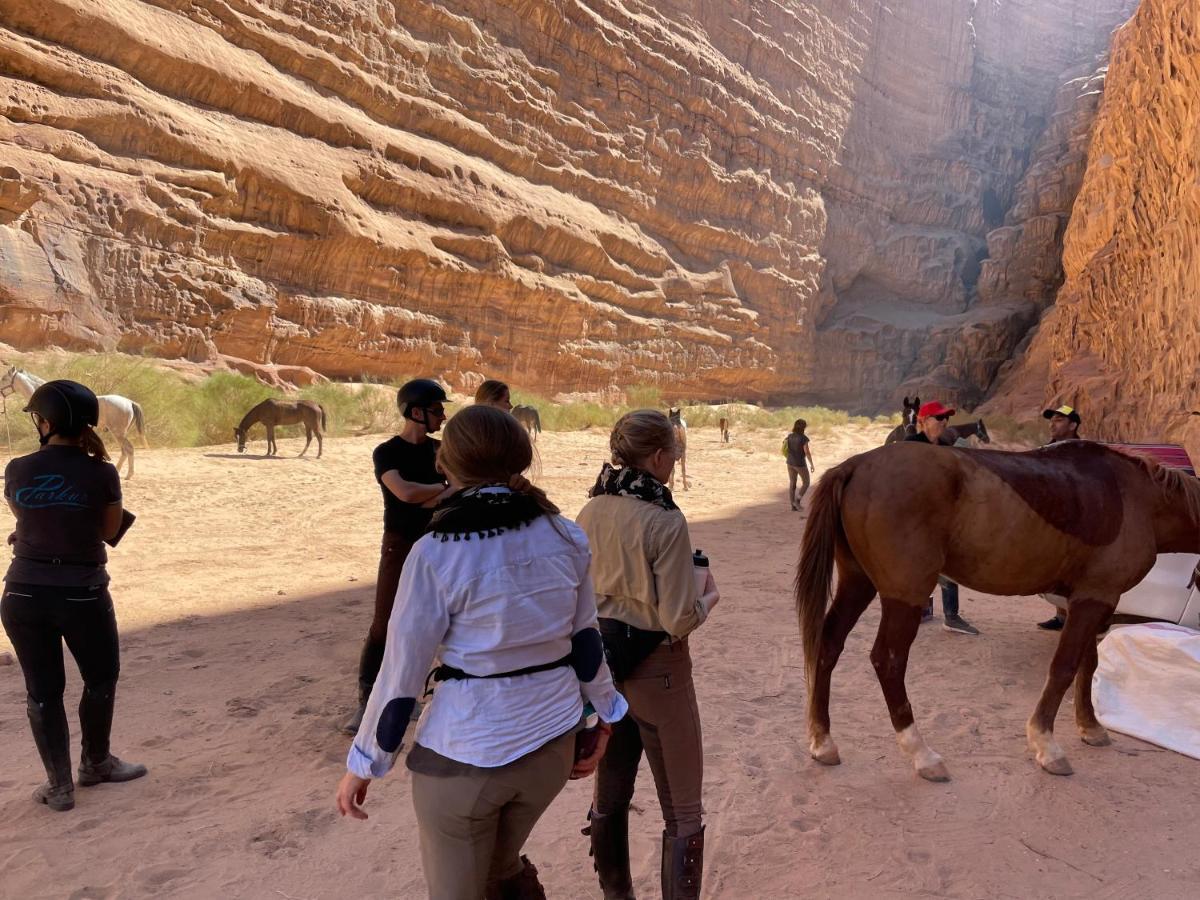 Zarb Desert Camp Wadi Rum Exterior photo